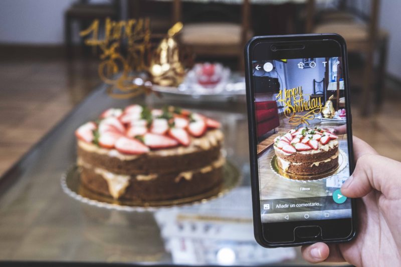 how to throw a dinner party on zoom birthday cake on a phone call