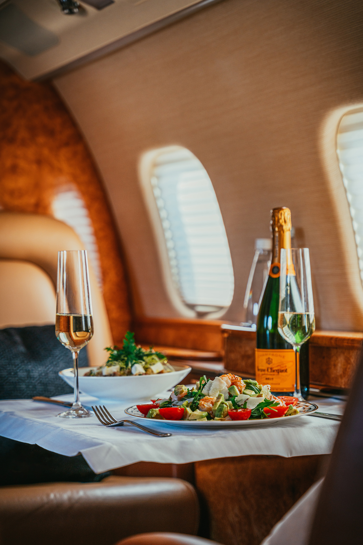 In-Flight-Catering-About-the-Table-Food-on-Private-Jet
